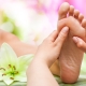 Pėdų masažas: kas yra naudinga ir kaip tai padaryti?