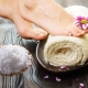 Tắm muối cho bàn chân: những lợi ích và tác hại, mẹo để chuẩn bị và sử dụng