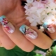 Manicure musim bunga dengan gel menggilap: corak bergaya, warna dan reka bentuk baru