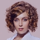 Hair bio-curling on medium hair: features and technology of execution