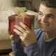 Como escolher um presente para um rapaz de 16 anos para o Ano Novo?