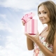 Što pokloniti djevojci za njen rođendan?