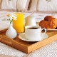 Тава за закуска на легло: изгледи и избор