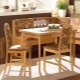 Γωνίες κουζίνας με τραπέζι και καρέκλες: χαρακτηριστικά και μυστικά επιλογής