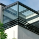 Rahmenlose Verglasung von Balkonen: Vor-, Nachteile und Empfehlungen