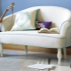 Små sofaer til stuen: sorter, valg, eksempler