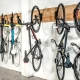 Giá treo tường xe đạp: quan điểm, lựa chọn và lắp đặt mẹo