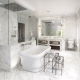 Mramorové kúpeľne: klady a zápory, príklady interiérového dizajnu
