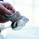 Как да почистите сребро до блясък?