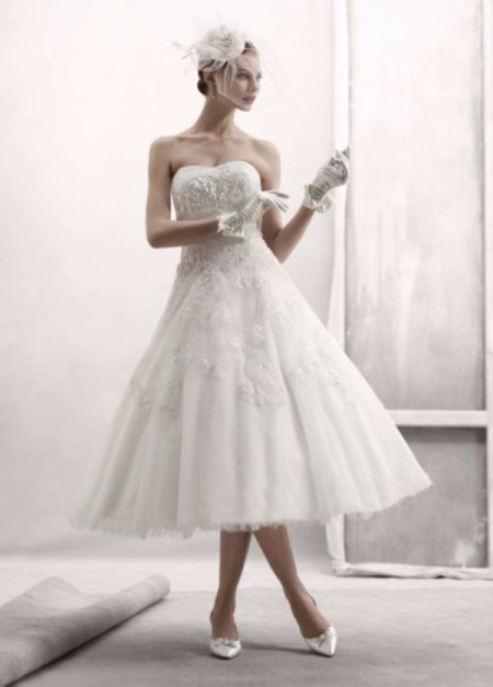 Trumpa vestuvių suknelė „A-Siluet“