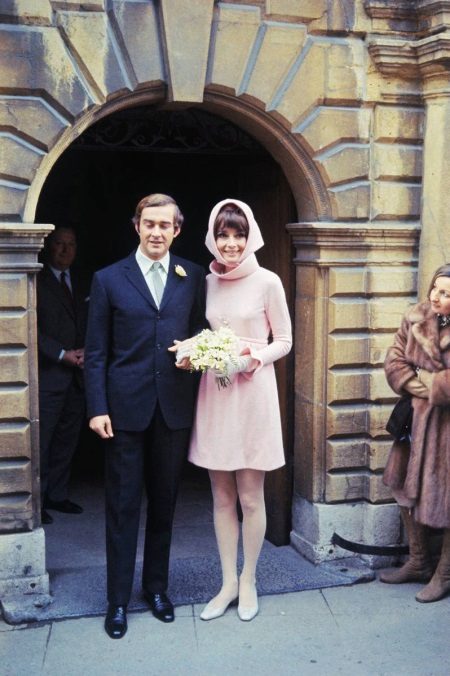 „Hepburn Audrey“ trumpa vestuvinė suknelė