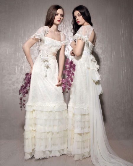 Provanso stiliaus vestuvinė suknelė su bangomis