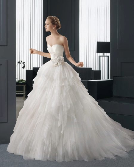 А-линия сватбена рокля от Роза Клара