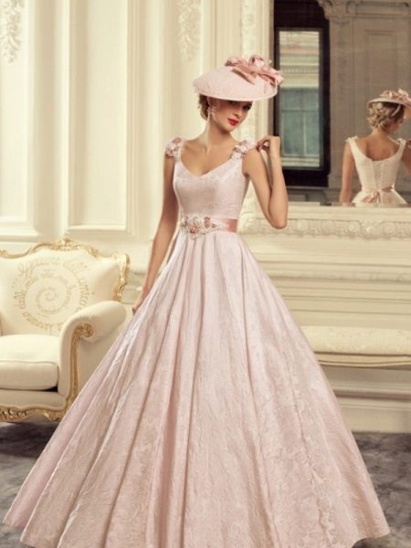 Tatjanas Kaplunas vintage kāzu kleita