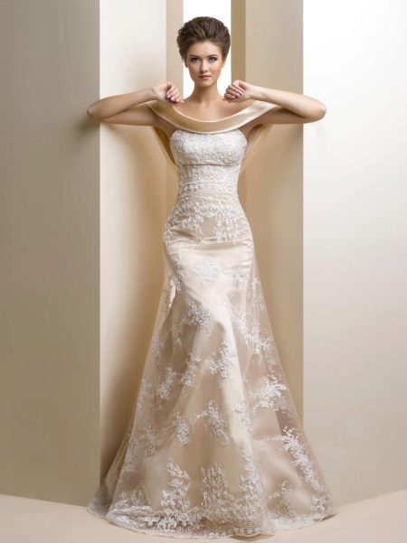 Lacné čipkované svadobné šaty