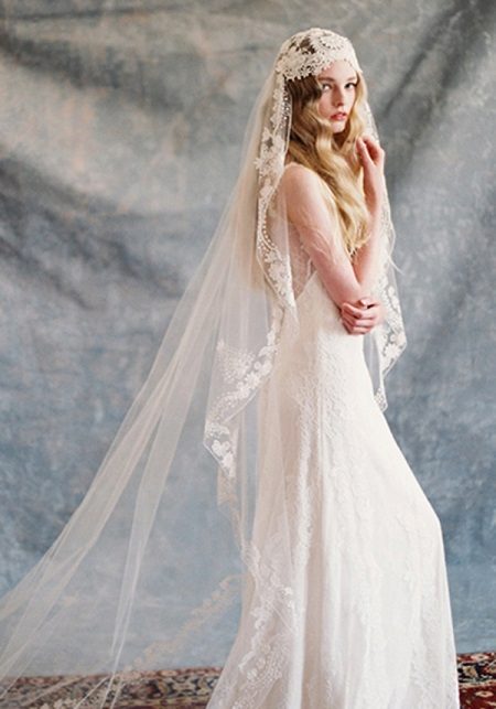 Рустична сватбена рокля с воал