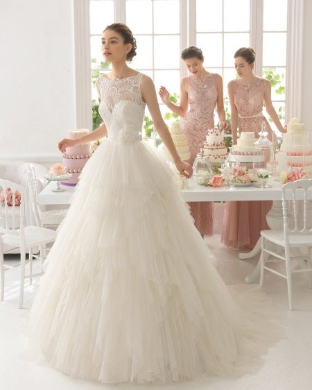 Puffy sijoninė vestuvinė suknelė
