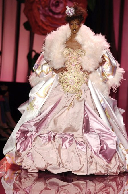 Gaun pengantin dari Dior