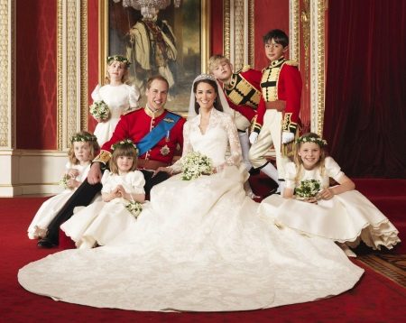 Closed wedding dress Kate Middleton