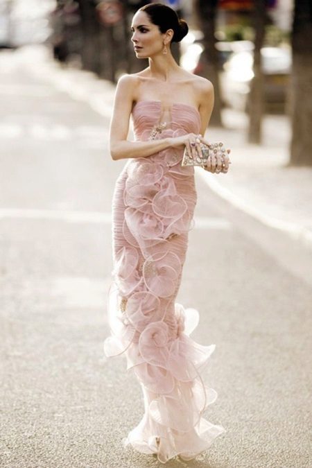 Ексклузивна рокля от Armani