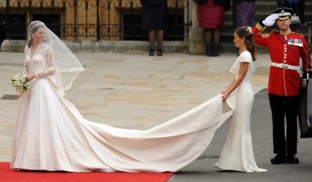 Váy cưới Kate Middleton