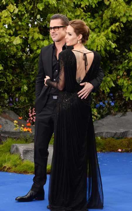Angelina Jolie Abendkleid mit offenem Rücken