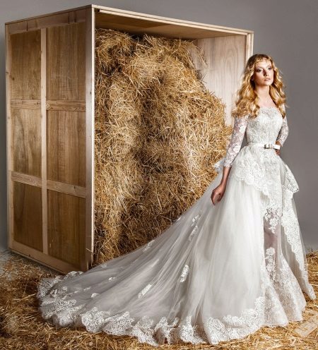 Transformatoriaus vestuvinė suknelė iš Zuhair Murad