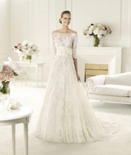 Suknia ślubna z kolekcji 2013 z linii Eli Saab