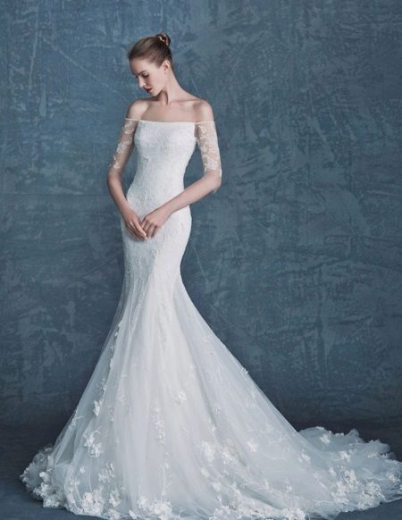 Γοργόνα Γαμήλιο φόρεμα με δαντελωτό μανίκι