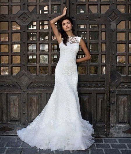 Hadassa Brilliant Wedding Dress Gesloten