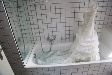 Delvis soaking brudekjole