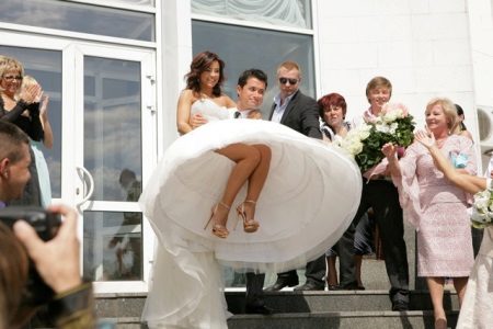 Robe de mariée avec crinoline Ani Lorak