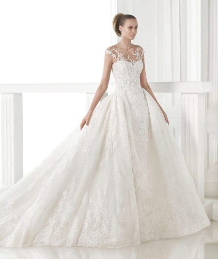 Великолепна сватбена рокля от Pronovias