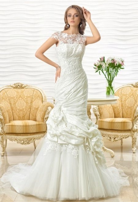Vestido de noiva sereia com ajuste sofisticado
