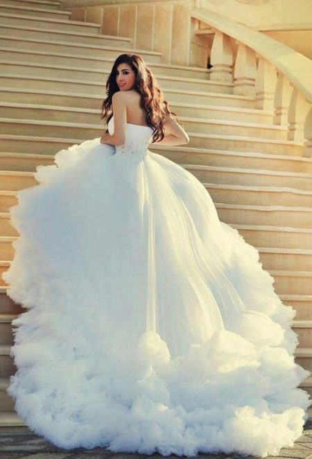 Vestido de novia blanco magnífico