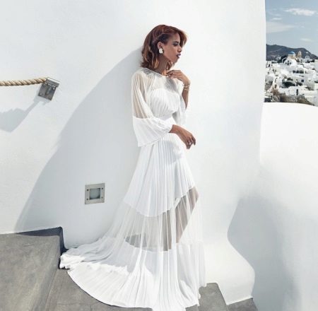 Valkoinen sifonki mekko