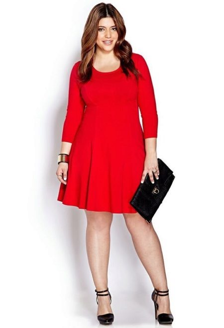 Şişman Kadınlar için Üç Çeyrek Kol Orta Uzunlukta Kırmızı Elbise