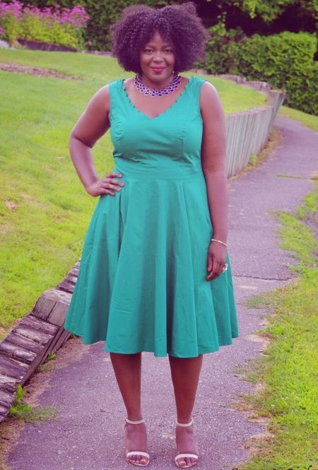 А-линия отворена зелена рокля за жени с наднормено тегло