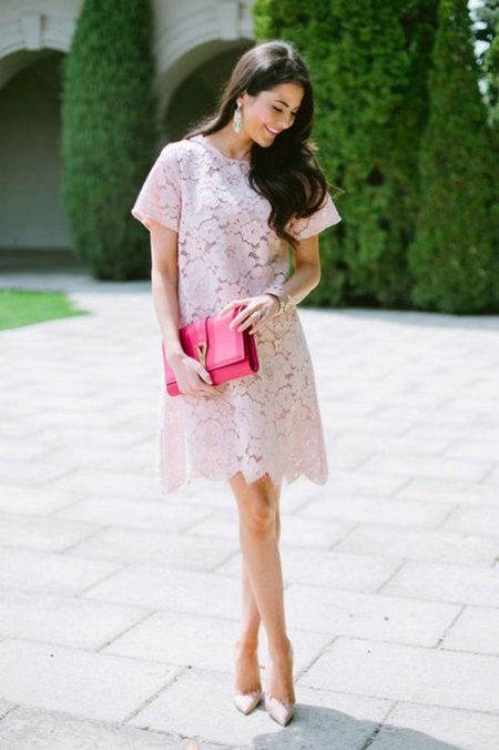 Vestido casual de renda rosa claro