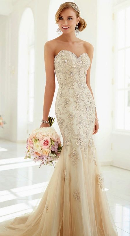 Сватбена рокля русалка слонова кост