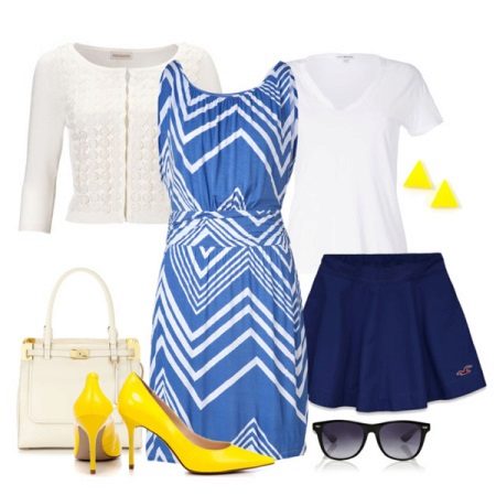 Żółte buty do białej i niebieskiej sukienki