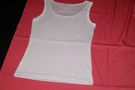Erstellen eines Kleidermusters mit einem Hemd